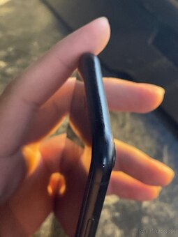 iPhone XR 64GB - 4