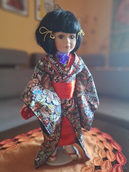 Porcelánová bábika - 4