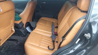 Alfa Romeo 147 1.9 JTD 85klW - 4
