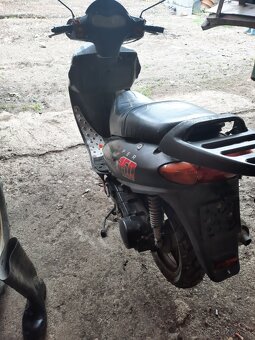 vymenim za babetu skuter 150ccm bez papieroch - 4