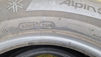 Zimné pneu 215/65 R16 - 4