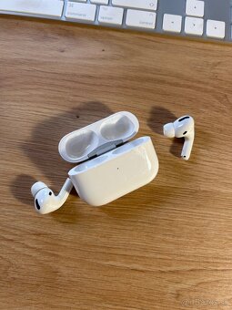 AirPods Pro - 4