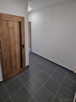 Slnečný 2i byt s veľkou terasou a parkovaním – Bytča centrum - 4