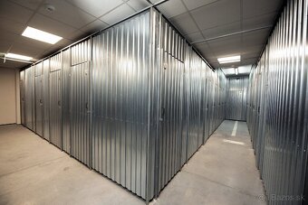 Malý Interný Sklad T57 (1 m²) na prenájom (Tomášikova 50D) - 4