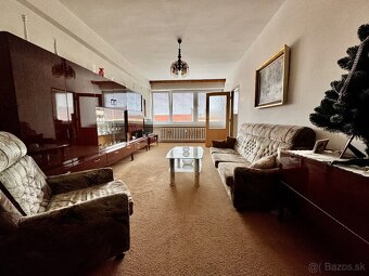 CENTRUM - veľký tehlový 3i byt, 85m2, loggia, garáž - 4