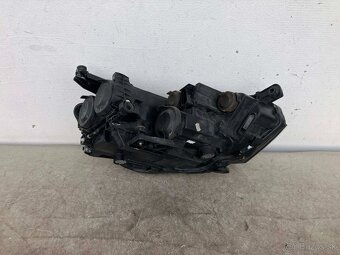 VW PASSAT B8 14- ĽAVÉ PREDNÉ SVETLO - 4