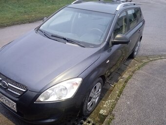 Kia ceed 1,6 CRDi - 4