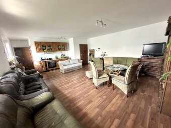 Novostavba 3 izbový byt 90,96 m2 s 2 terasami a parkoviskom - 4