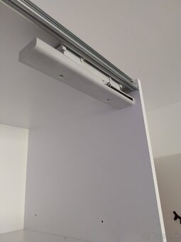 Skriňa šatníková - 4