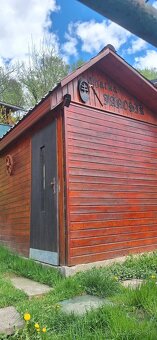 2 záhrady s chatkou - 4