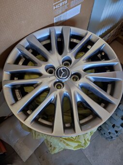 Mazda r16 - 4