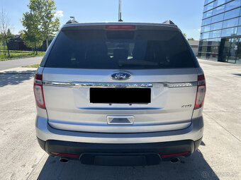 Ford Explorer 3.5 V6, 67 500 km, 2013, 1.majitel, 7 míst - 4
