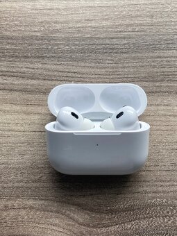 AirPods Pro 2 - 4