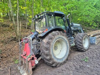Traktor VALTRA T193 + Kronos 140 4 WDM - 4