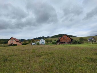 Predaj: Pozemok na stavbu RD v Zbyňove 1748m2 (992m2+756m2) - 4