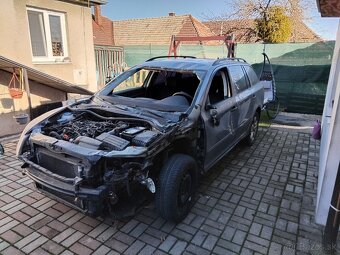 Skoda octavia 2,0 tdi 103 kw - 4