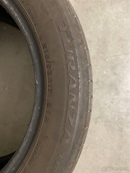 Bridgestone 215/50 R17 - 4
