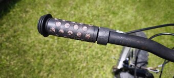 Dievčenský bicykel GT - 4