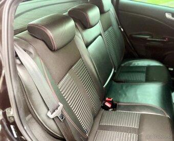 Alfa Romeo Giulietta 1.75 TBi QV - 4