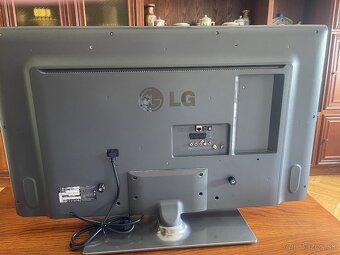 LCD televízor LG - 4