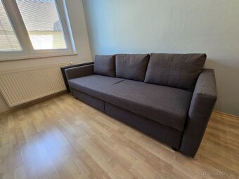 Gauč, Rozkladacia trojpohovka IKEA Friheten - 4