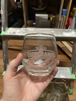 Sklenené krígle a poháre mix - 4