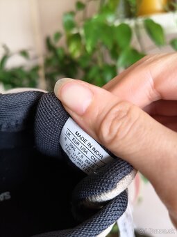 Predám Salomon botasky / turistické topánky - 4