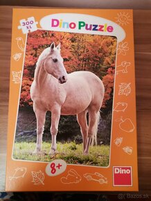 Puzzle kone 300dielikov - 4