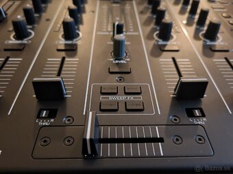 Predám konzolu Denon Prime 4 plus - 4