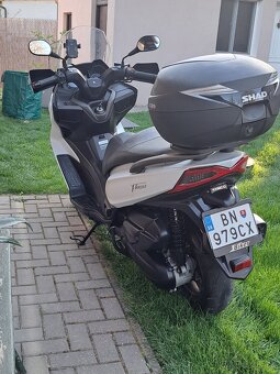 Kymco x town 125i - 4