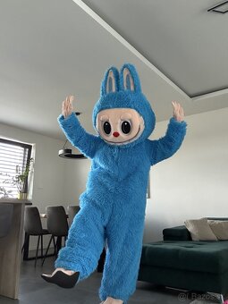 Maskot Labubu - 4