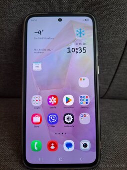 Samsung galaxy A35 8/256 - 4