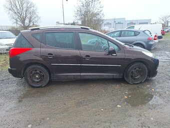 PEUGEOT 207 SW COMBI 1,6HDI ROK 2011 - 4