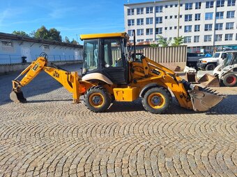 JCB 2CX - 4