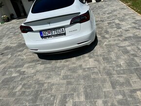 Tesla Model 3 Performance 82 kWh AWD - 4