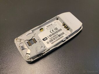 Nokia 3330 - 4