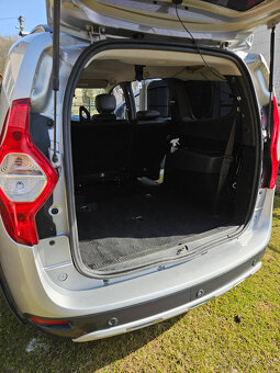 Dacia Lodgy 1.5 dCi - 4