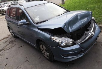 Rozpredam Hyundai i30 I cw 1.6 CRDi D4FB - 4