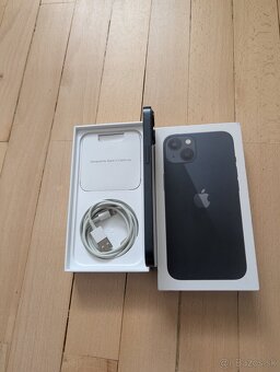 Apple iPhone 13 128GB - 4