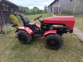 Predám traktor Tatra 805 4x4 - 4