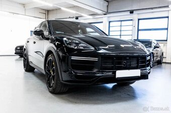 Porsche Cayenne - 4