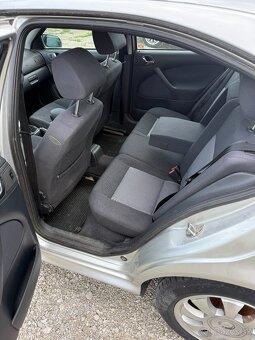 Skoda Octavia 1.9 TDi 66 kW 2003 - 4