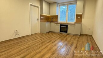 SPEKTRUM REALITY- Na PREDAJ 3 -izbový byt, 57 m2, Handlová, - 4