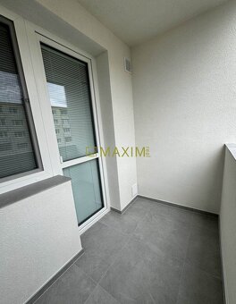 PREDAJ - veľmi pekný 3- izbový byt na ulici Jána Stanislava - 4