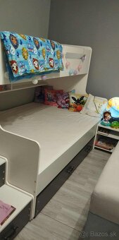 Detska poschodová postel s prístelkou max 3 - 4