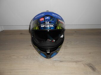 Predam krasnu novu moto prilbu znacky SHARK SPARTAN GT REPLI - 4