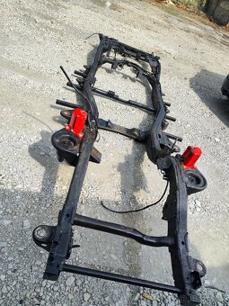 Nosný rám Nissan patrol y61 wagon - 4