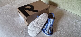 Papučky Rak, v. 24 - 4