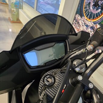 Aprilia Tuono 125 - nová - 0km - 4