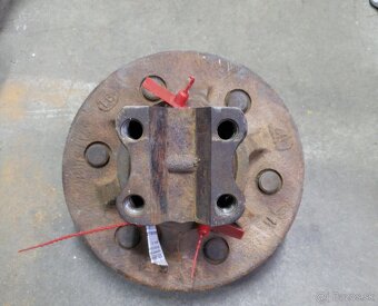 Náboj predného kola na Zetor - 4